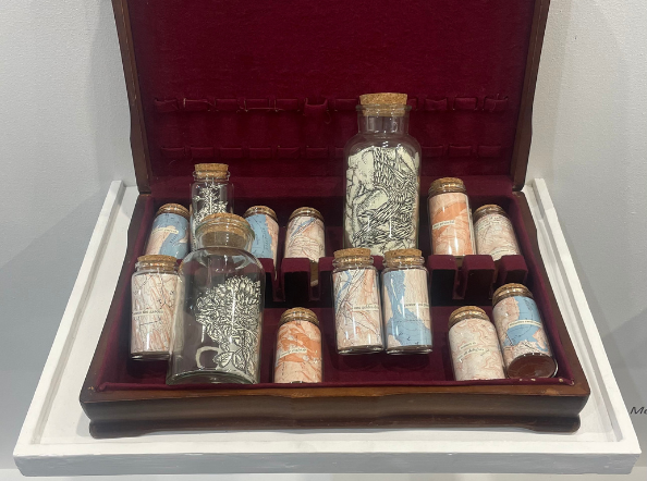 Mappings, meanderings, tetherings aka Memory Box